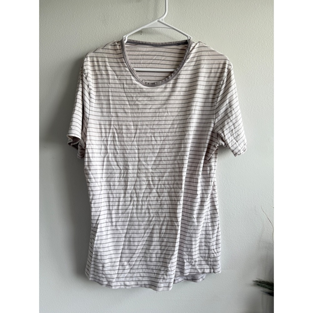 Lululemon Striped Short Sleeve Athletic T-Shirt Grey White Crew Neck Womens